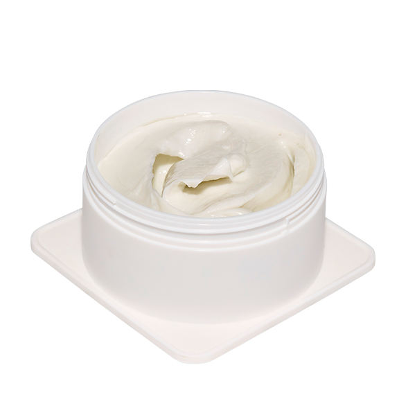 EVO Crop Stutters Construction Cream 3.1 oz. vegan / cruelty free / made without sulfates, parabens or gluten. This moulding whip with light hold to add separation, texture and flexible control to any shape. This whip creates touchable texture, separation and definition which adds softness and slight shine.