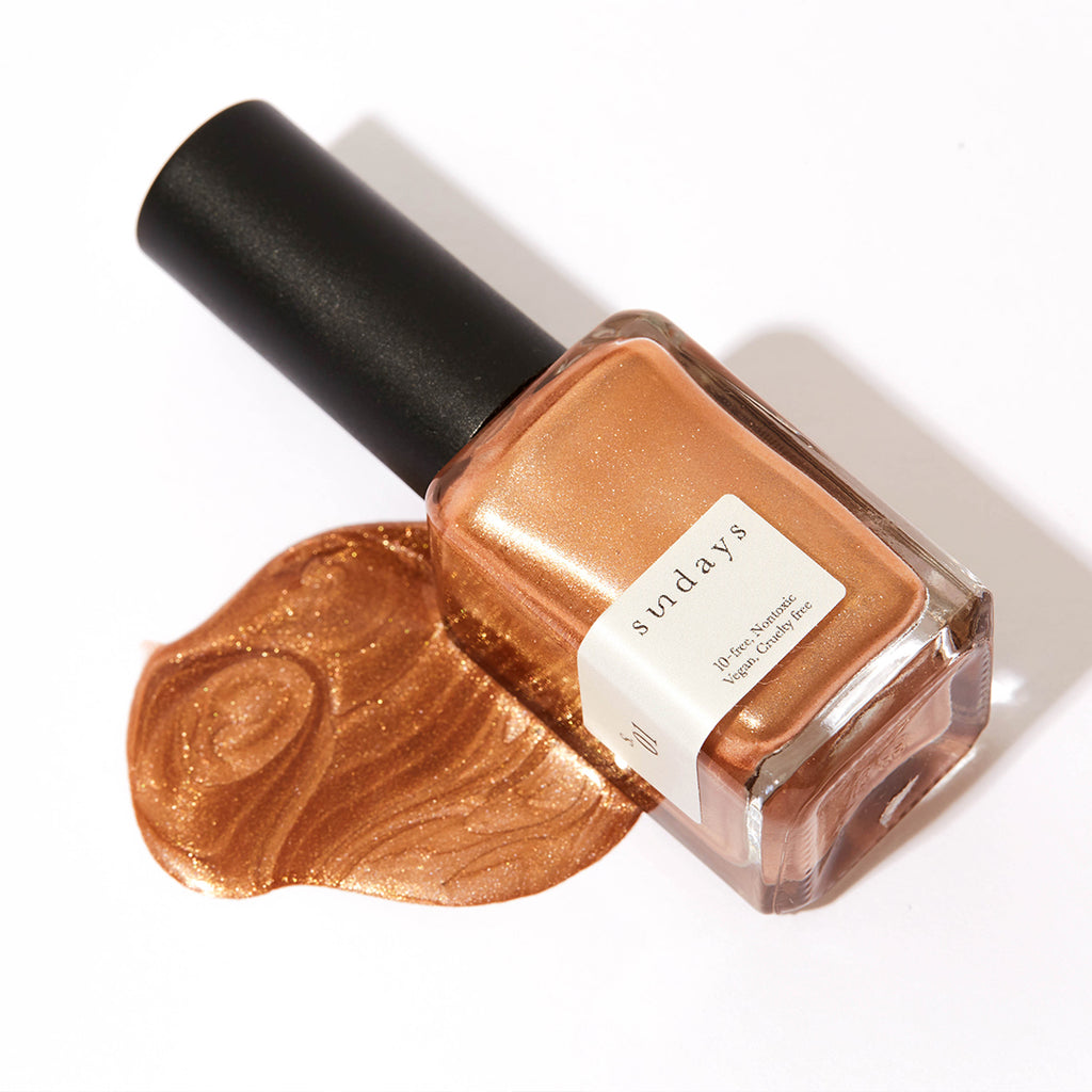 Sundays nail polish in Canada. Non-toxic, 10 free and vegan beauty. Beautiful variety of colours. S.01 Rose Gold for your next manicure or pedicure.
